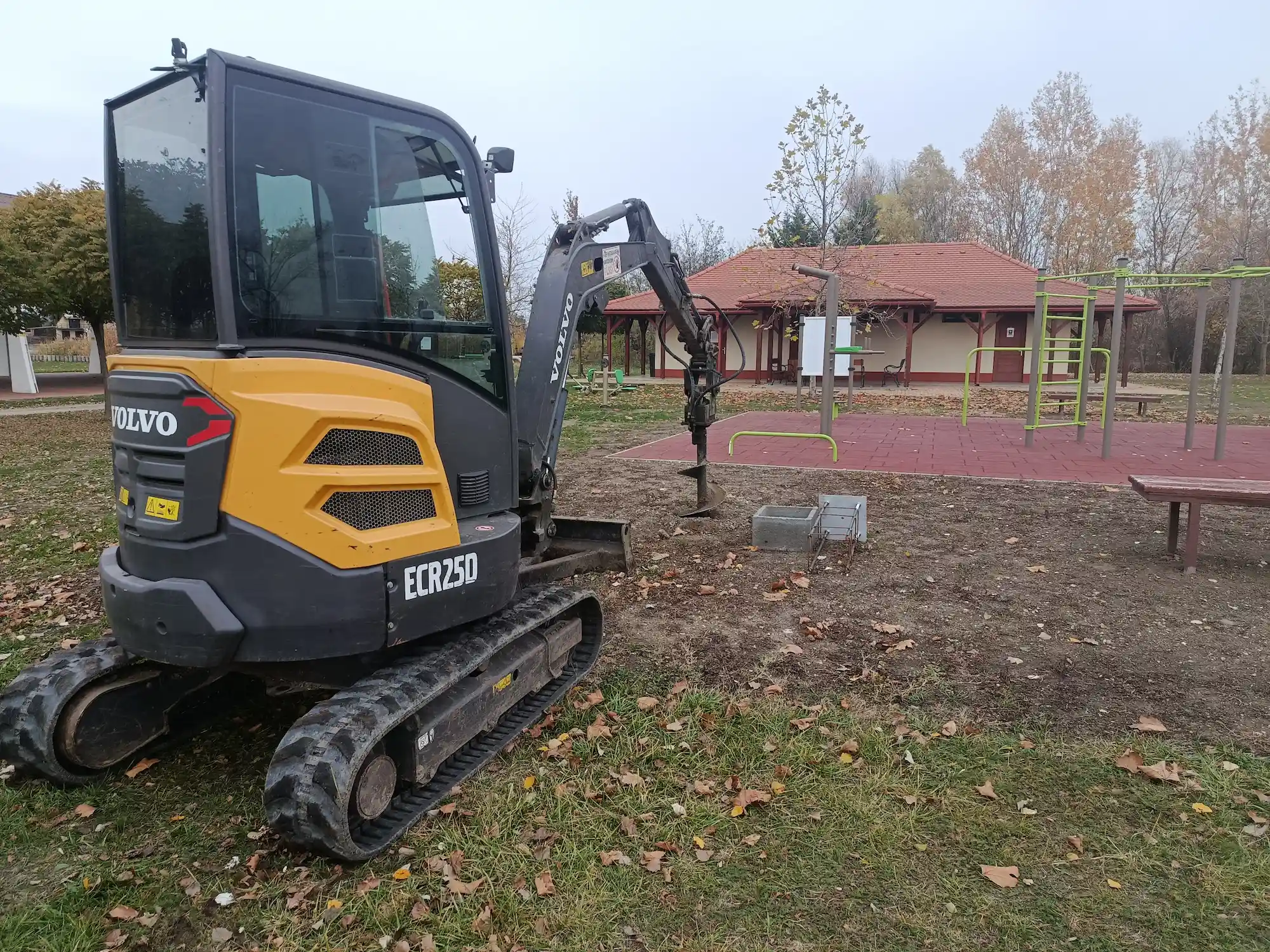 Földfúrás pontalaphoz